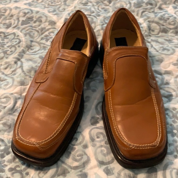 LC Trendz Other - Men’s slip on dress shoes